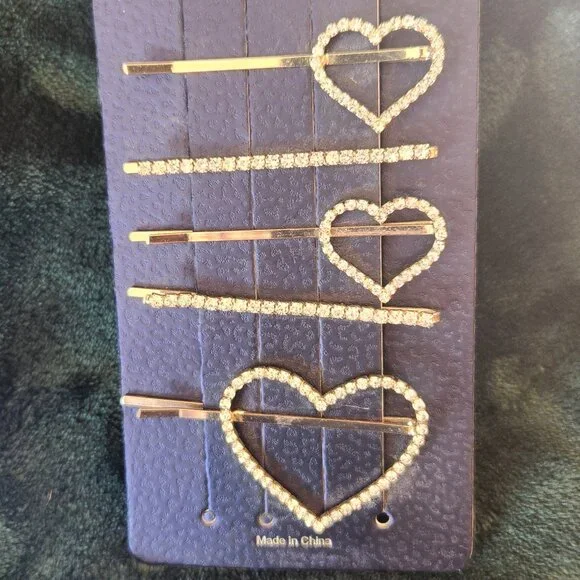 Valentine's Gold Heart Hair Pins - Picture 2 of 3